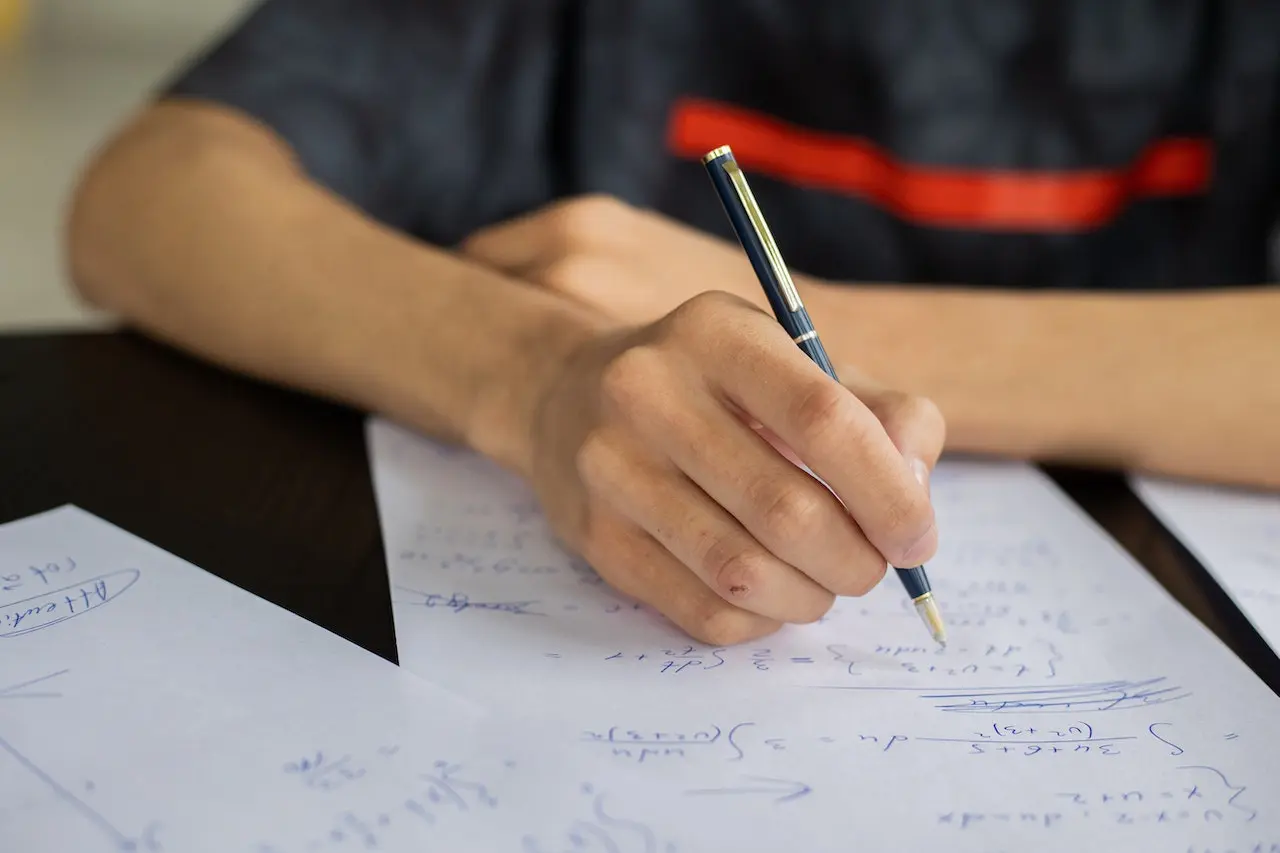 Pengertian Matriks, Jenis, dan Contoh Soal dengan Pembahasan
